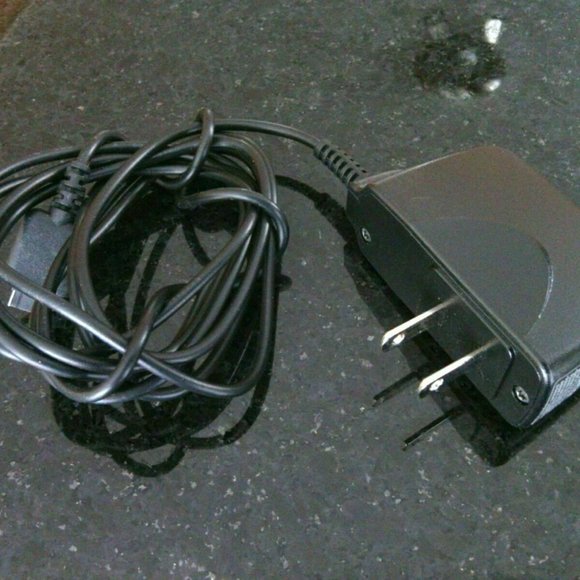 LG Travel Charger Mobile Phone STA-P52WR Plug Wall Adapter Cell Black Home Fit - Picture 10 of 16